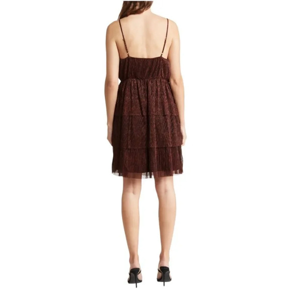 BCBGeneration | Metallic | PLEATED MINI DRESS - Picture 3 of 7